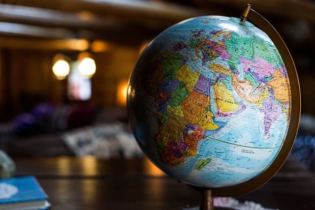 GeoGuessr – A Virtual Journey Around the Planet